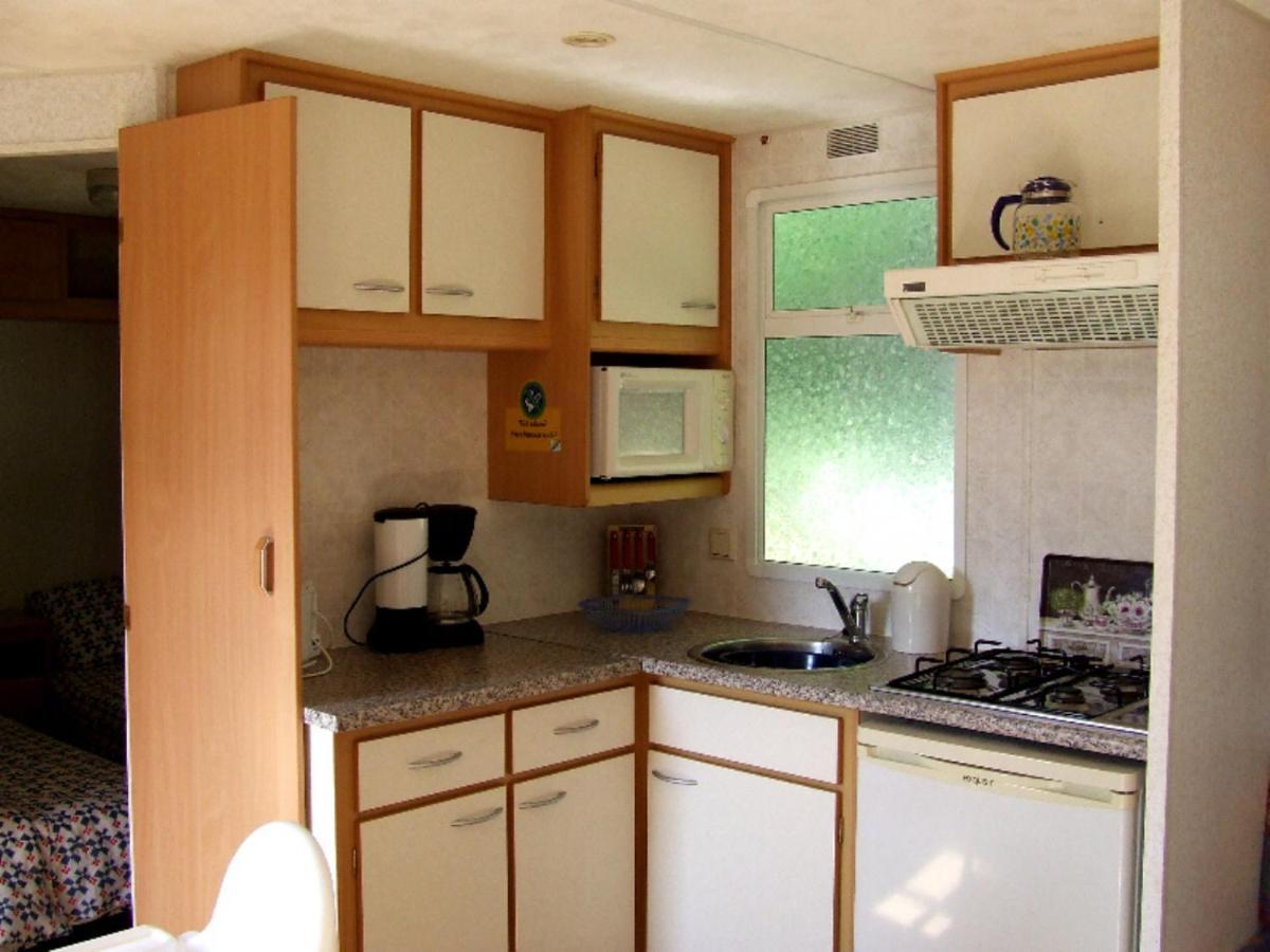 Stacaravan 6 Persoons - Camping Le Soustran Neuvic  Ngoại thất bức ảnh